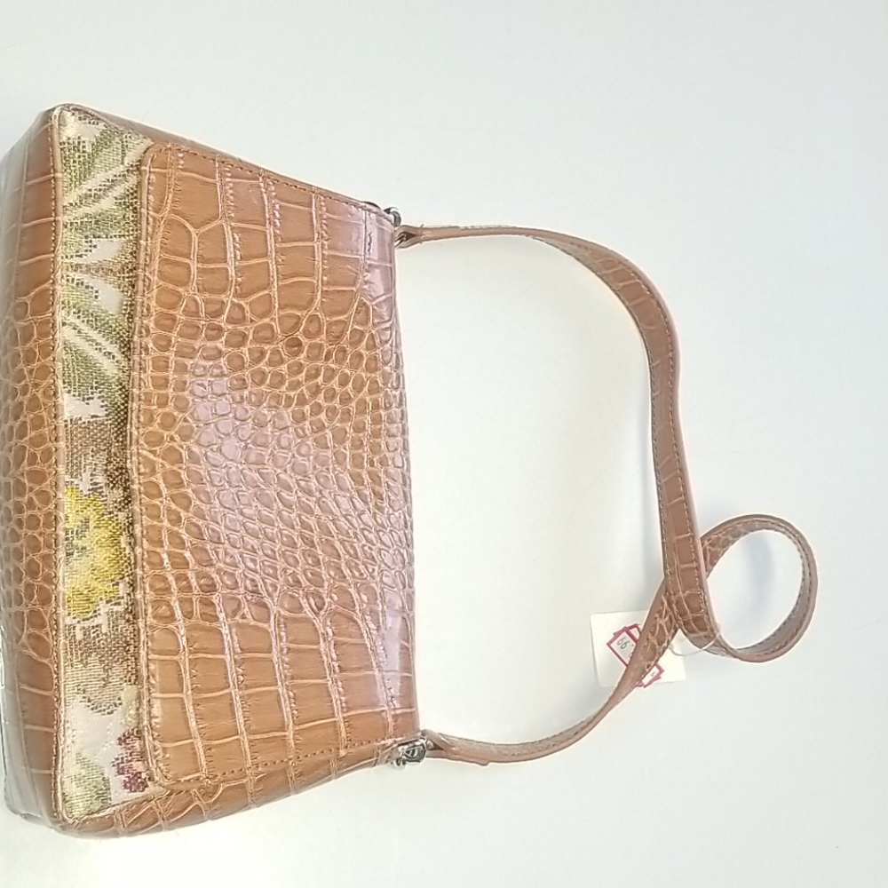Liz Claiborne new pocketbook with tag